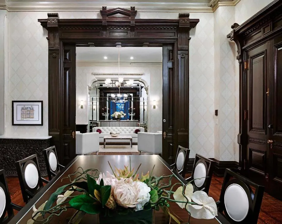 Delsuites James Cooper Mansion Toronto Hotel